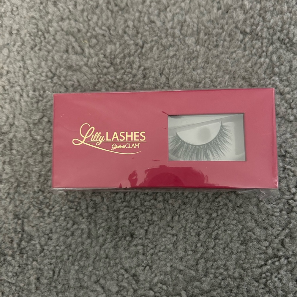 Lily Lashes